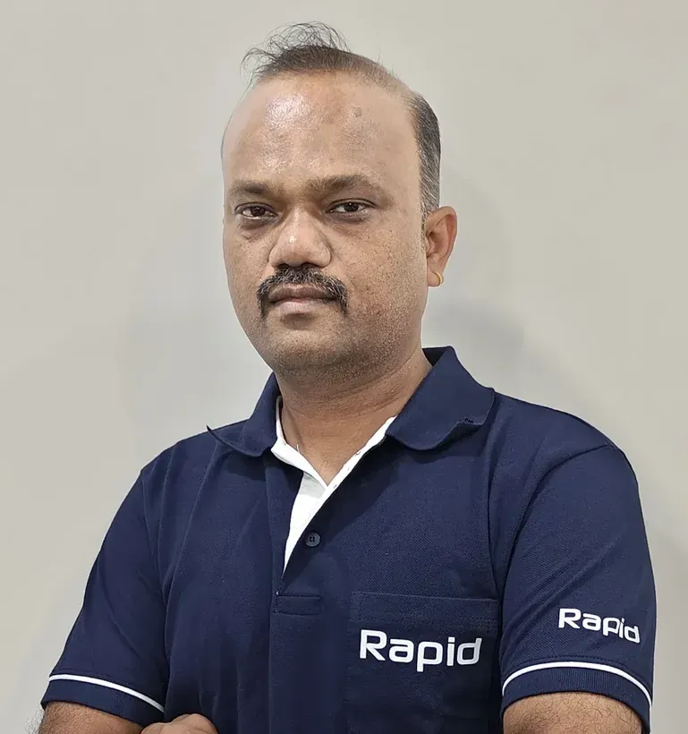Mitesh Rana, gerente sénior de ventas de repuestos